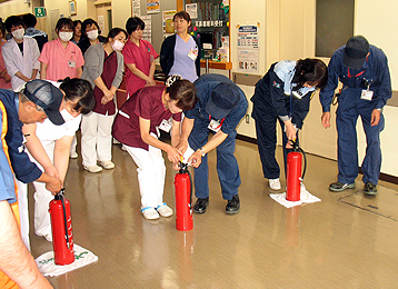 防災訓練の様子の写真